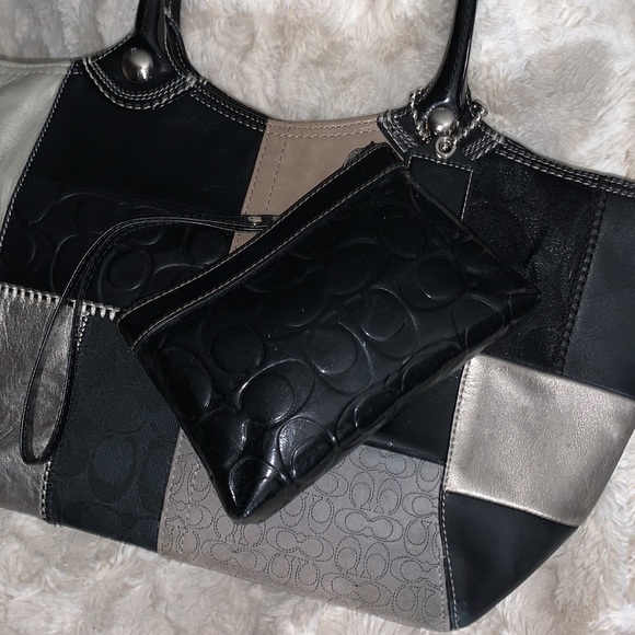 🛍2PC COACH SET 🛍 - Picture 6 of 12